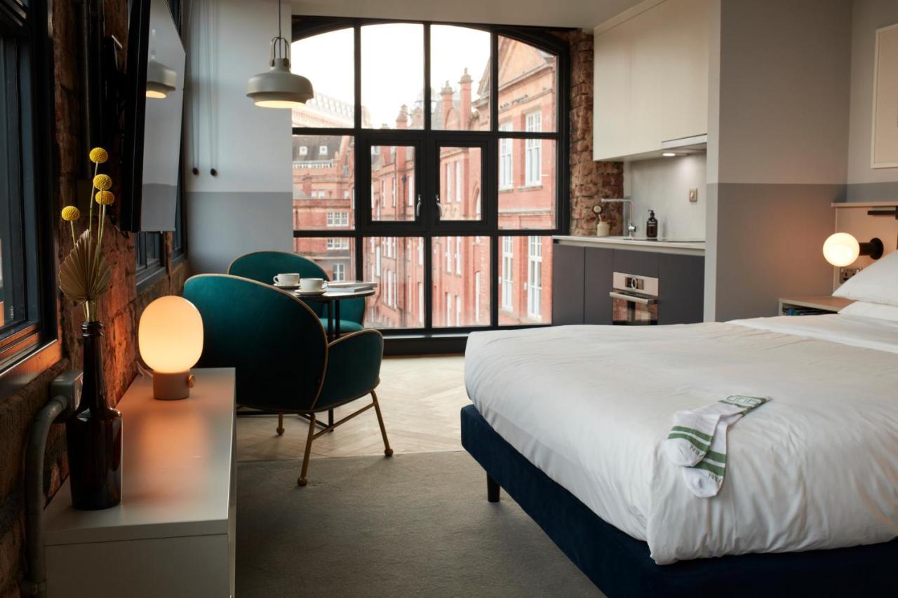 Leven Manchester Exterior foto